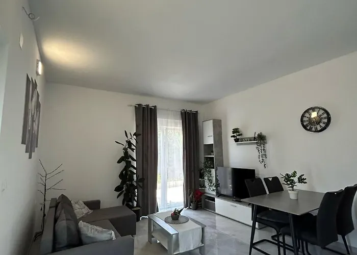 Marina Centar Апартаменты *